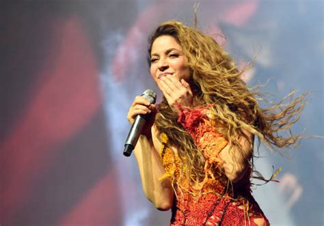 The Colombian Groove: Shakira's Electrifying Performance at Medellín Celebrates Music Festival!